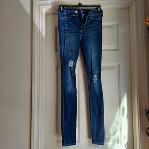 Hollister California, Distressed High Rise Jean Legging. Advanced Stretch. 24X30
